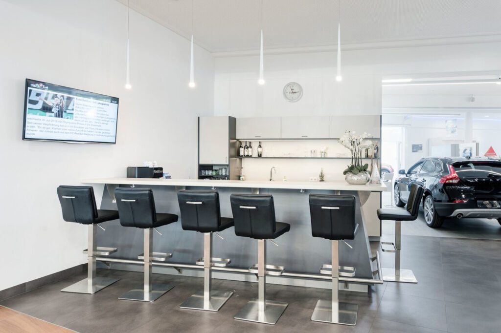 Monitor, Wartebereich, Display, Digital Signage, Unterhaltung